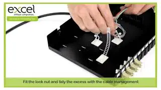 Placing the fibre into the patch panel