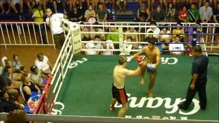Muay Thai fight - Australia vs Thailand. Bangla Boxing Stadium. 29th January, 2012