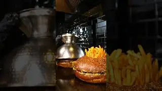 World's Biggest Burgers Are In Dubai 😲