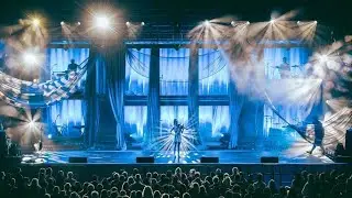Lindsey Stirling - Shatter Me (Live From The Royal Albert Hall)