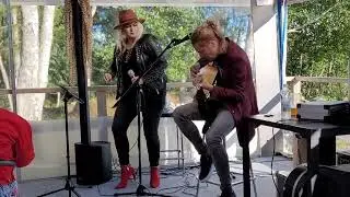 Noora Louhimo Duo: Whole Lotta Rosie (29.7.2022 Ukkokari, Vaasa)