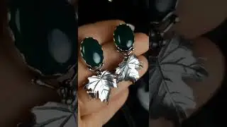 EKRJ884 Nature's Harmony: Jade & Sterling Silver Maple Leaf Earrings #ottawajewelry #handmadejewelry