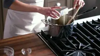 Как приготовить карамельный яблочный пирог, часть 2: начинка | Williams-Sonoma