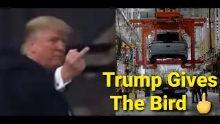 Трамп устроил скандал на заводе Ford: показал средний палец рабочему, который кричал на него, и в...