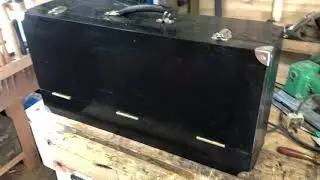 Vintage style carpenters toolbox