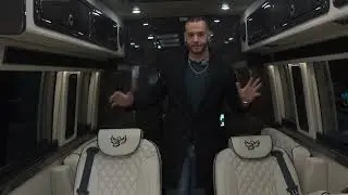MERCEDES SPRINTER PS5, IPAD, MOTORIZED BIG SCREEN [CUSTOM BUILD]