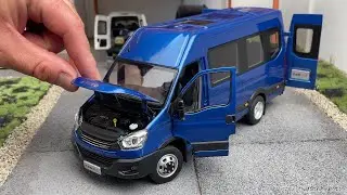 1:24 Iveco Daily 8AT minibus diecast model [Unboxing]