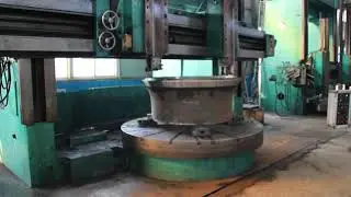 High-strength wear-resistant plate material  Reversible hammer crusher hammerhead material