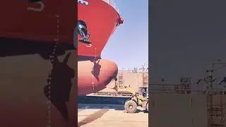 #ship #shipping #shipinstorm#shipsinking #ships #shippuden #shipstuck #shipstatus#shipports#shorts