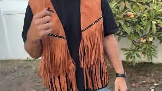 OYOANGLE Men's Casual Suede Top Shirt Boho Fringe Trim Open Front Sleeveless Vest Jacket Waistcoat