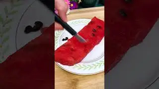 It turns out that it is so convenient to remove the seeds of watermelon. With this tool #shorts