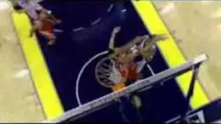 Stromile Swift facial dunk on Yao