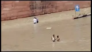 lal qila iron bridge ( lohe ka pul Delhi ) flood