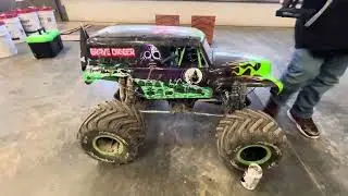 Primal RC Gravedigger close up and drivetrain.
