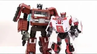 Video Review of Transformers Generations; Red Alert