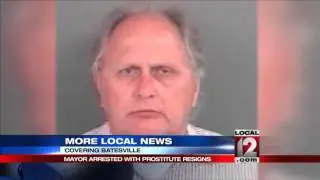 Mayor charged with prostitution resigns