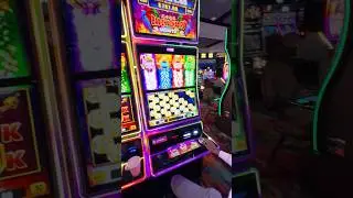 My First Jackpot EVER 💰 Firecracker Slot Machine #casino #jackpot #slotmachine #casinogames