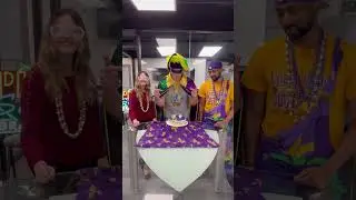 Wishing Town Crepe King Cake #kingcakes #food #foodie #bakery #king #delicious #sweet #news #signs