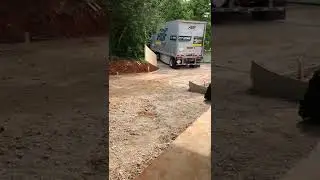LTL truck driver 