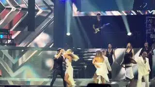 Bailando bachata - Chayanne en Barcelona 2025 