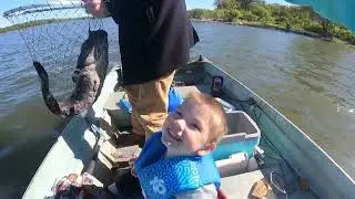 10lb Flathead and a 7lb Blue Cat!!! Jug fishing Oologah Lake
