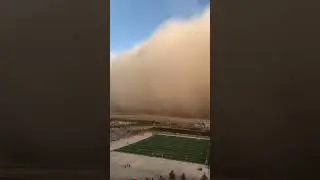 A huge #sandstorm is approaching city.