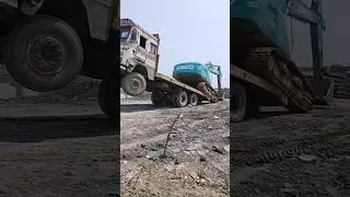 kobelco biggest excavator 💥#trending #shorts #short #youtubeshort #youtubeshorts