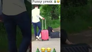 what would you do #funny#prank #failvideos##fyp#funny #bushmanprank #humour #screamed #bushmanscare