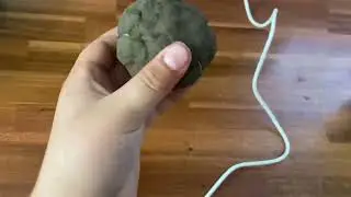 How to properly make a mud bomb/grenade