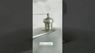 कुकर में ब्लास्ट 😮।। blast cooker #shorts
