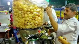 Eating Fuchka (Panipuri / Golgappa) Indian Street Food Kolkata | Indian People Eating Panipuri Part3