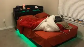 I BUILT A NEW FLOATING BED ON MY NEW ROOM !