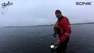 Dennis BomBom demonstrerer Sonik SK4