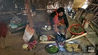 बाल्यावस्था में घर छोड़ कर ,जंगल में बस गए संत जी // घास की कुटिया में सात्विक सब्जी और टिक्कड़