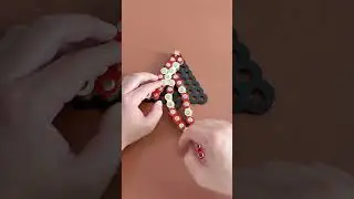 Make a Christmas tree using a chain.#Puzzles #IQ #iqtest
