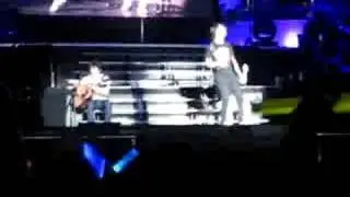 Jonas Brothers: LOVE BUG (tap dance) : Hershey, PA (7.25.08)
