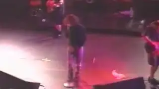 Pearl Jam - Vitalogy Tour Cancelled (MTV News 1995)