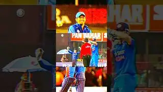 Dhoni Sir Reviews Systems DRS.Jaise hi impire Decision Diya waise hi DRS liye#msdhoni #cricket#viral