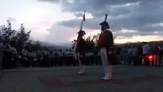 Revoloteo de la Bandera al atardecer - Fiestas de Beznar 2019