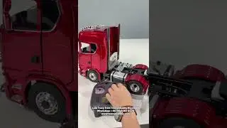 Now that&rsquo;s a god way to add smoke oil for the truck #rc #rctruck  #truck #rcchick  #heavyvehicle