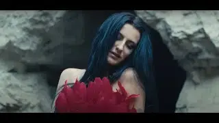 Agota Leder- Gravity