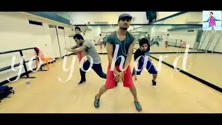 honey Singh both hard Dance