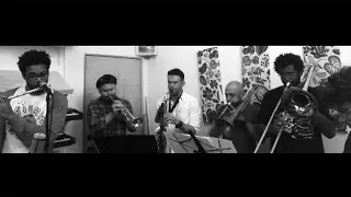 Sly5thAve - Who Am I (Intimate Version)