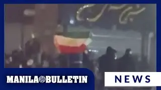 Video shows protesters in Tehran turning out en masse during internet blackout