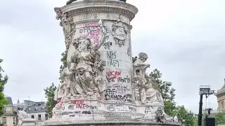 La statue de la R&eacute;publique d&eacute;grad&eacute;e / Paris 2024