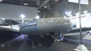 Lomac GranTurismo 14.0 Boat Exterior and Interior