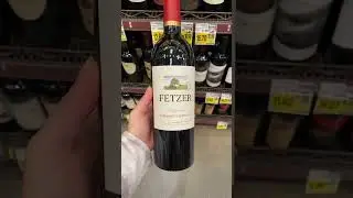 Cheers friends! 🍷 Thank you so much for 200k! 🥰 #wine #over30 #cooking #wineoclock #home