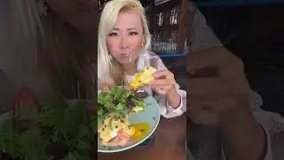 I love egg benedicts 🥹 captains grill in upland, CA #rainaiscrazy @RainaHuang