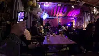 Horizon play Deep Purple's Highway Star at the Builders