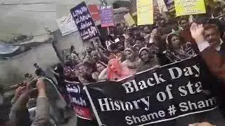State life protest against new Policy